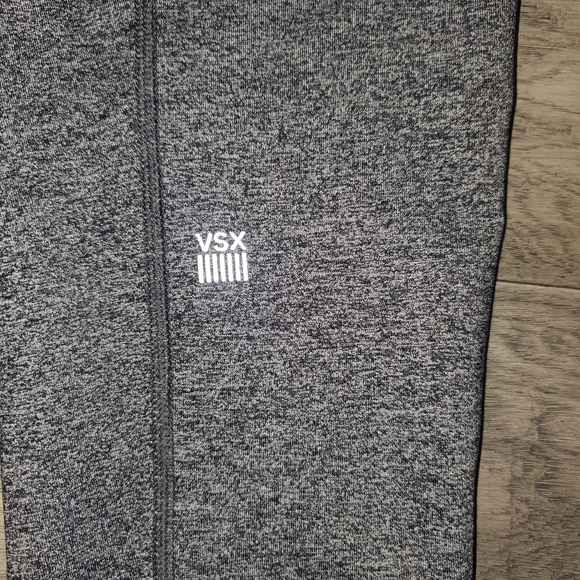 Victoria's Secret Knockout Leggings Medium - Picture 4 of 4